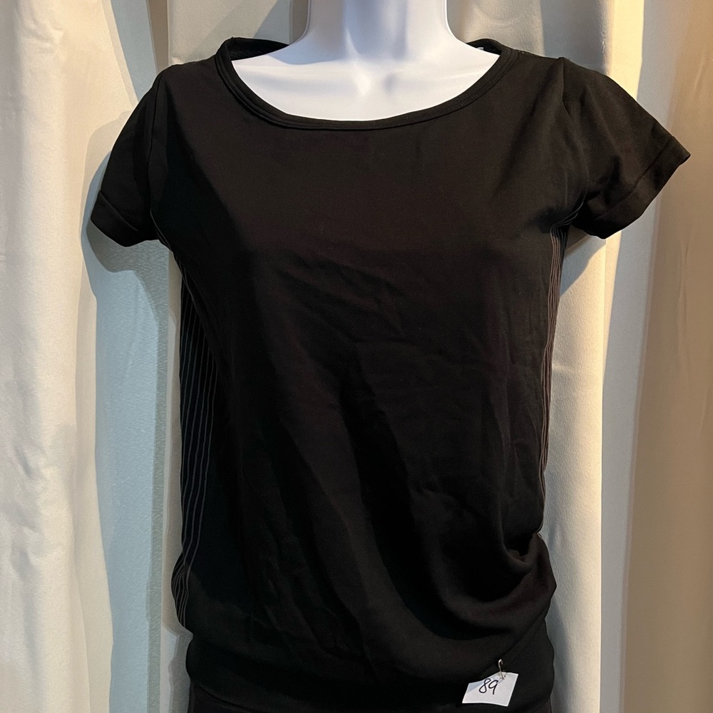 Nike Black Short Sleeve Women's Tee